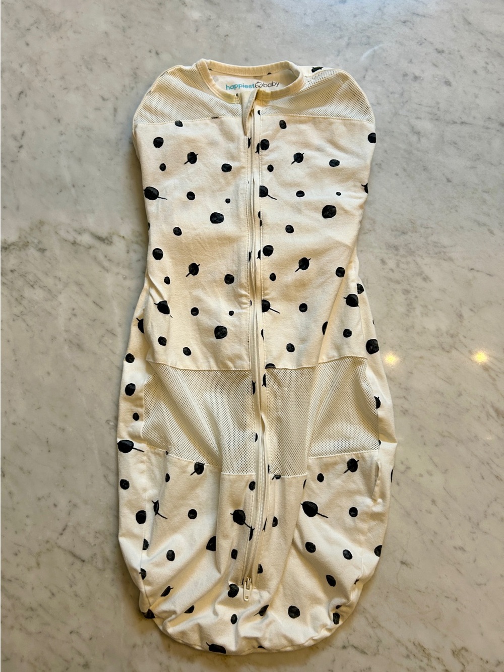 Happiest Baby Sleepea 5-second swaddle sleep sack - Cream Polka Dot